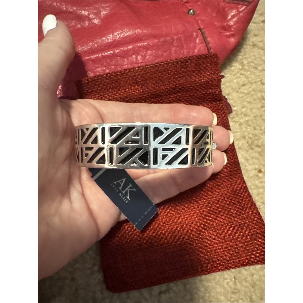 Anne Klein Silver Tone Black Enamel Geometric‎ Cutout Hinged Bangle Bracelet NEW